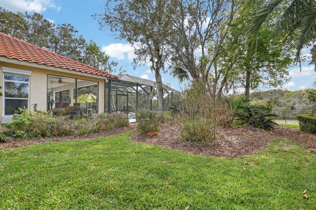 11 LAGUNA COURT, Palm Coast, FL 32137