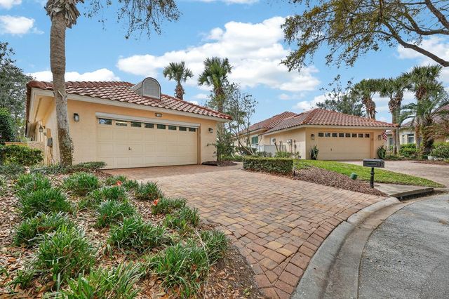 11 LAGUNA COURT, Palm Coast, FL 32137