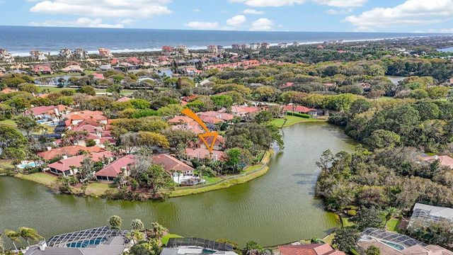 11 LAGUNA COURT, Palm Coast, FL 32137