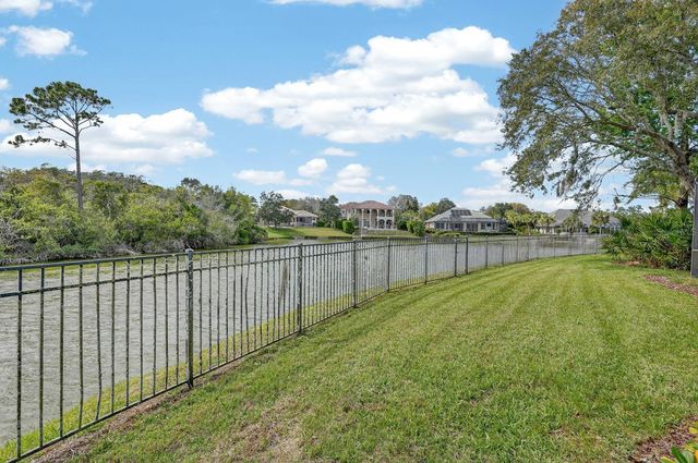 11 LAGUNA COURT, Palm Coast, FL 32137