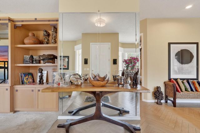 11 LAGUNA COURT, Palm Coast, FL 32137