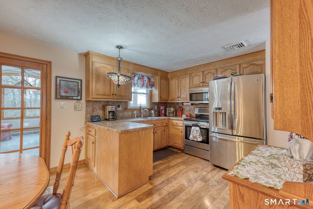 4 Arrow Drive, Plymouth, CT 06786