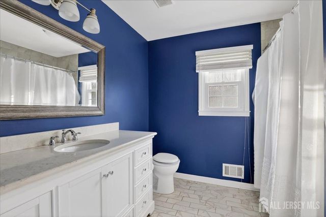 11 millburn Court, Old Bridge, NJ 08857