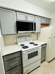 10211 Sugar Branch Drive 349, Houston, TX 77036
