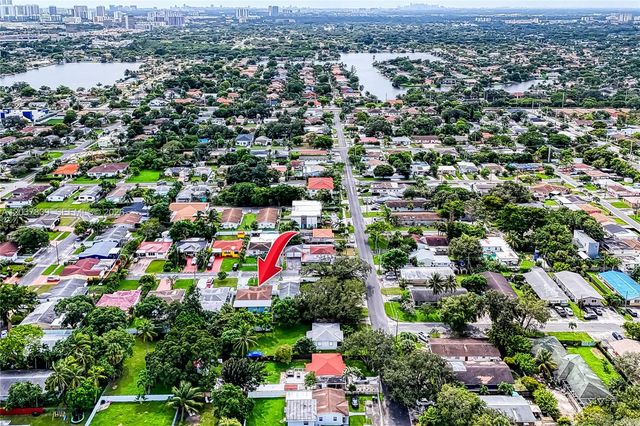 644 SW 7th Ct 0, Hallandale Beach, FL 33009