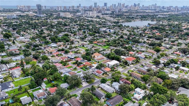 644 SW 7th Ct 0, Hallandale Beach, FL 33009