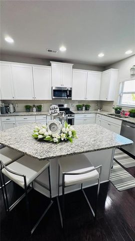 455 Fredrick Drive, Mcdonough, GA 30253