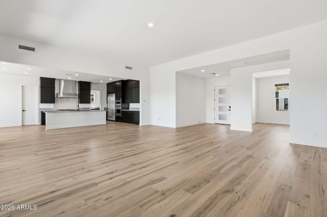 33901 N BORGATA Trail, San Tan Valley, AZ 85144