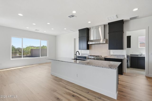 33901 N BORGATA Trail, San Tan Valley, AZ 85144