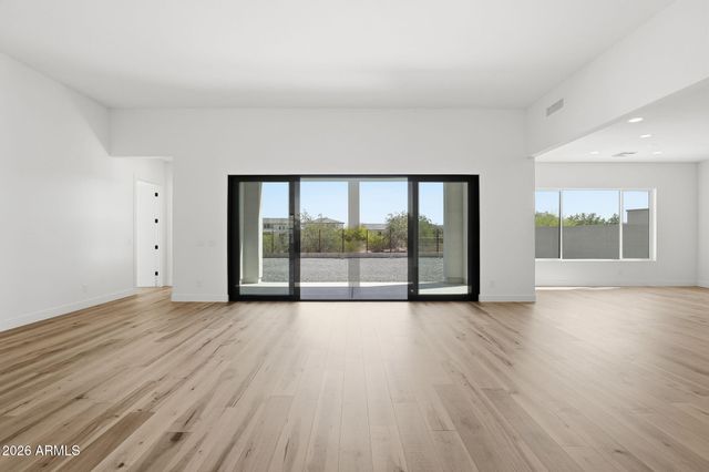 33901 N BORGATA Trail, San Tan Valley, AZ 85144