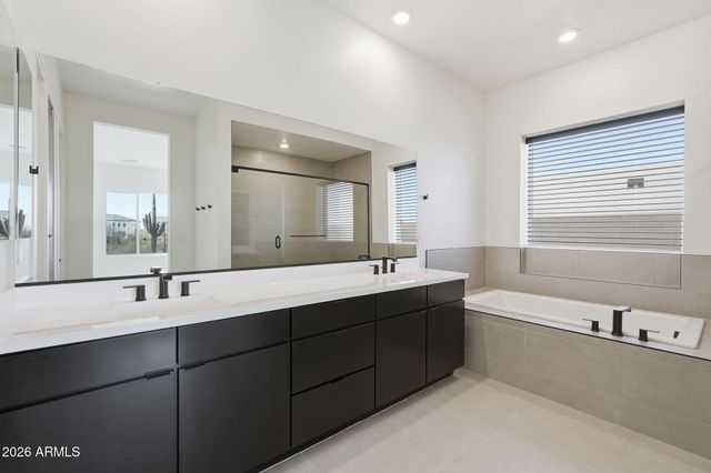 33901 N BORGATA Trail, San Tan Valley, AZ 85144