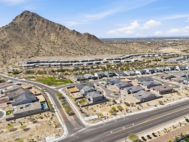 33901 N BORGATA Trail, San Tan Valley, AZ 85144