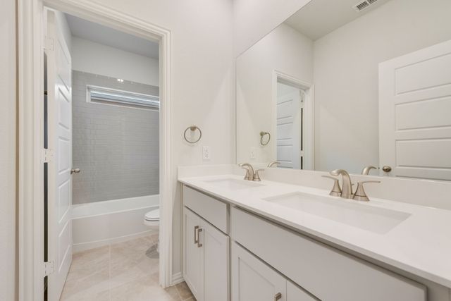 1112 Redcoat Drive, Forney, TX 75126