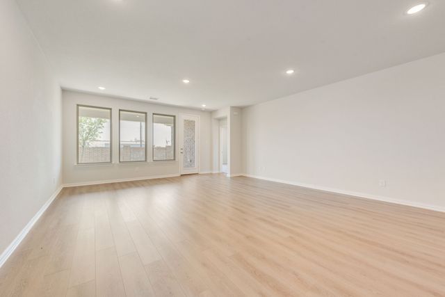 1112 Redcoat Drive, Forney, TX 75126