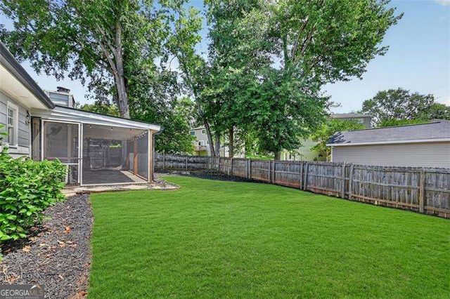 10375 Worthington Hills Manor, Roswell, GA 30076