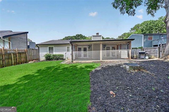10375 Worthington Hills Manor, Roswell, GA 30076
