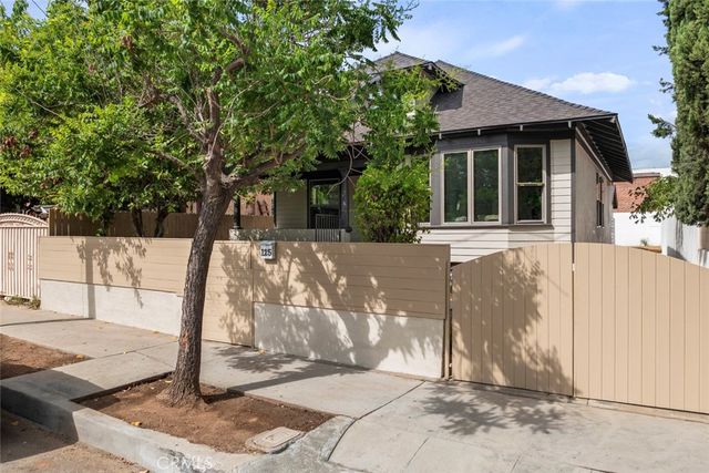 125 S Avenue 60, Los Angeles, CA 90042