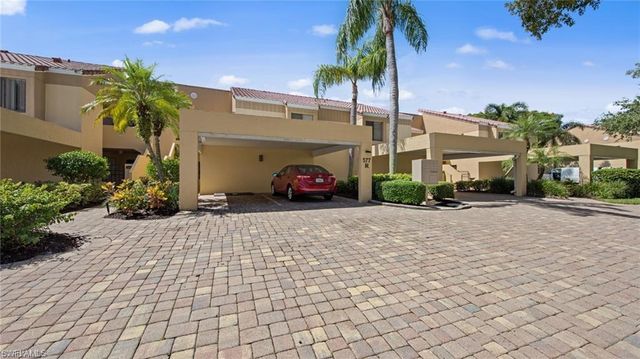 577 Beachwalk CIR R202, Naples, FL 34108