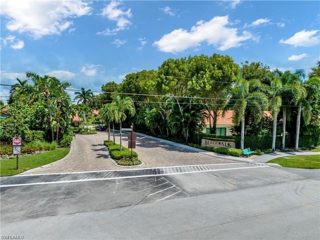 577 Beachwalk CIR R202, Naples, FL 34108