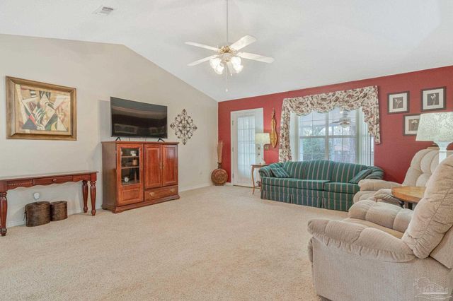 6544 Eagle Crest Dr, Milton, FL 32570