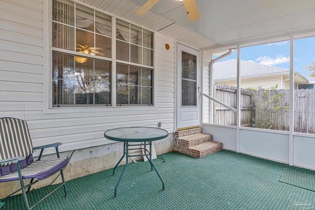 6544 Eagle Crest Dr, Milton, FL 32570