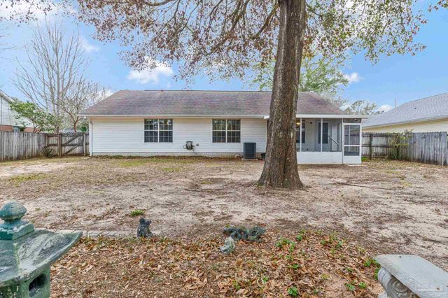 6544 Eagle Crest Dr, Milton, FL 32570