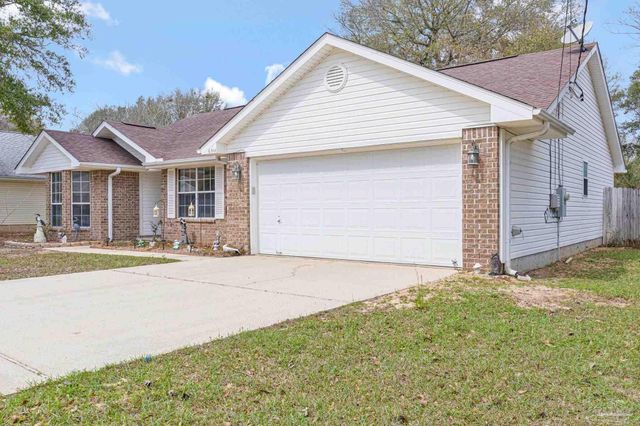 6544 Eagle Crest Dr, Milton, FL 32570