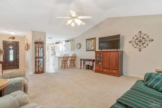 6544 Eagle Crest Dr, Milton, FL 32570