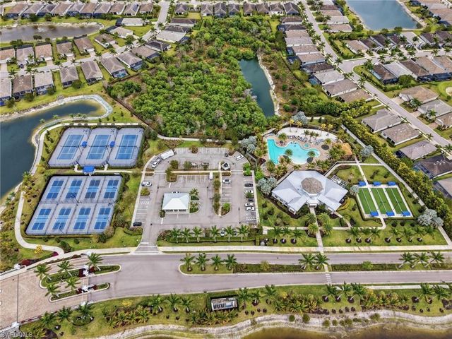 28347 Captiva Shell LOOP, Bonita Springs, FL 34135