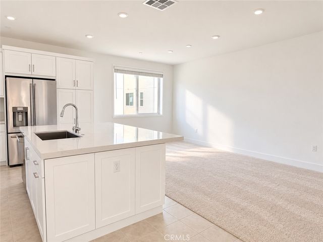 713 Sonia, Irvine, CA 92618