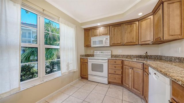 4380 EXETER DRIVE 101, Longboat Key, FL 34228