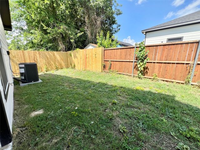 4834 Owenwood Avenue, Dallas, TX 75223