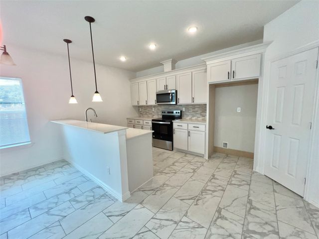 4834 Owenwood Avenue, Dallas, TX 75223
