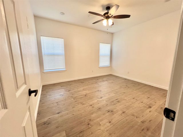 4834 Owenwood Avenue, Dallas, TX 75223