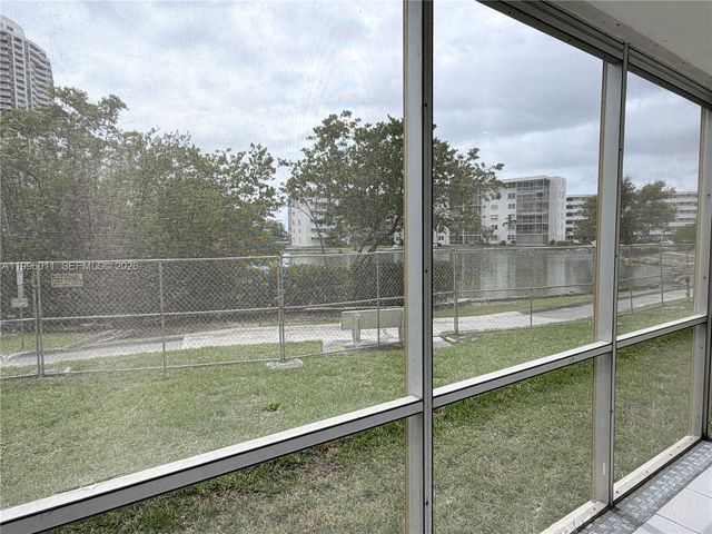 2980 Point East Drive D112, Aventura, FL 33160