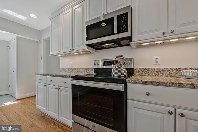 6111 CROMWELL DR, Bethesda, MD 20816