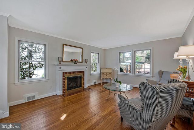 6111 CROMWELL DR, Bethesda, MD 20816