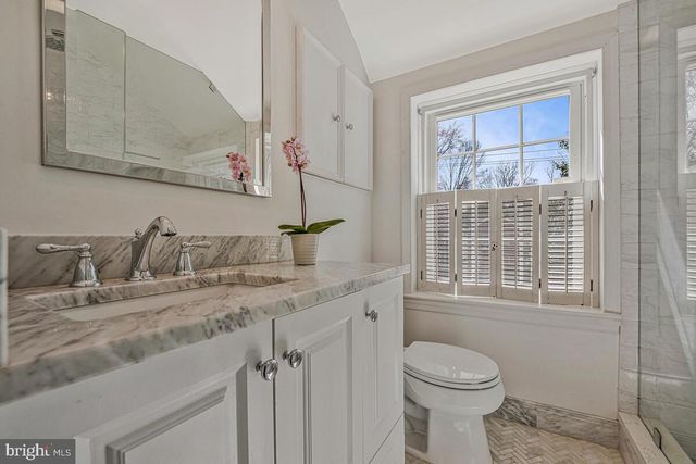 6111 CROMWELL DR, Bethesda, MD 20816