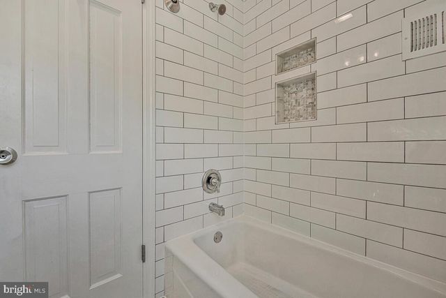 6111 CROMWELL DR, Bethesda, MD 20816