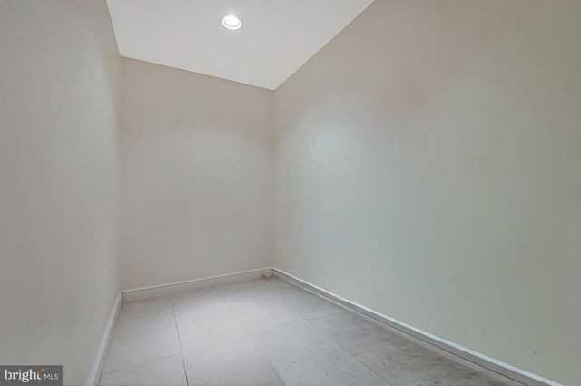 6111 CROMWELL DR, Bethesda, MD 20816