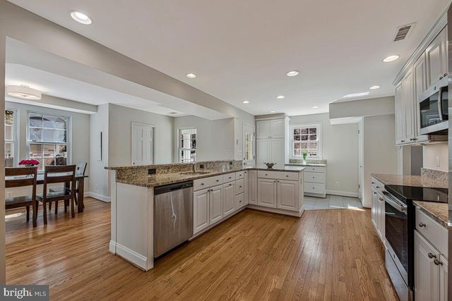 6111 CROMWELL DR, Bethesda, MD 20816