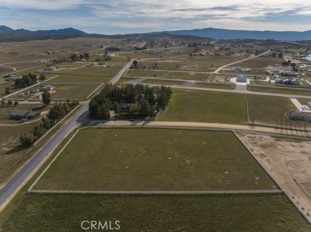 300 Flightline Way, Aguanga, CA 92536