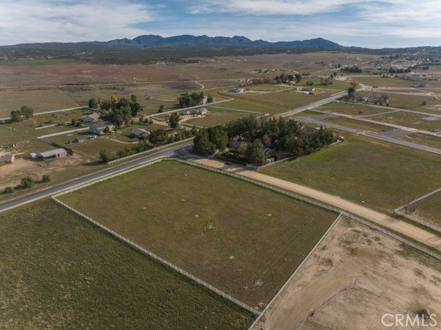 300 Flightline Way, Aguanga, CA 92536