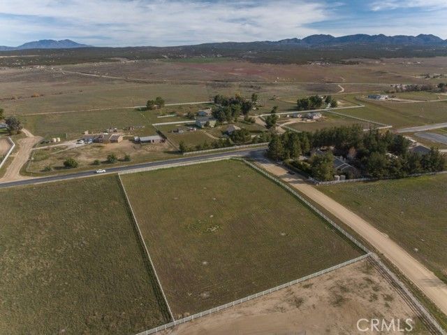 300 Flightline Way, Aguanga, CA 92536