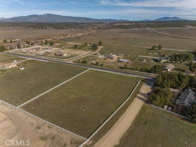 300 Flightline Way, Aguanga, CA 92536