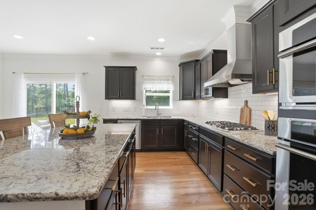 10420 Daufuskie Drive, Charlotte, NC 28278