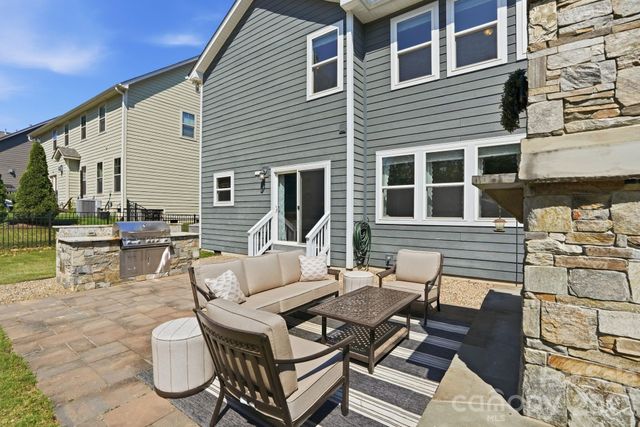 10420 Daufuskie Drive, Charlotte, NC 28278