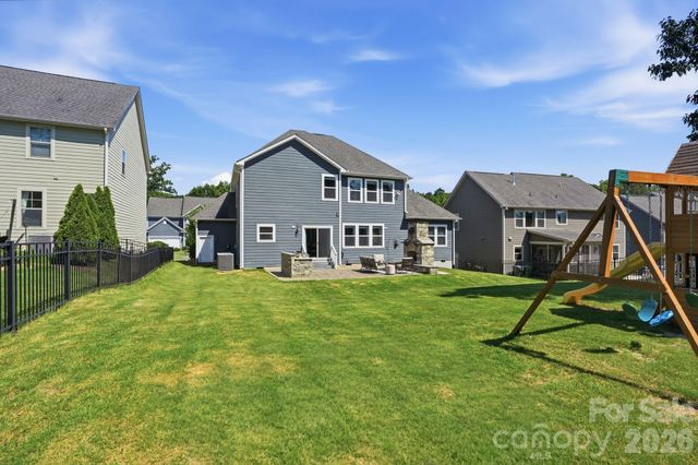 10420 Daufuskie Drive, Charlotte, NC 28278