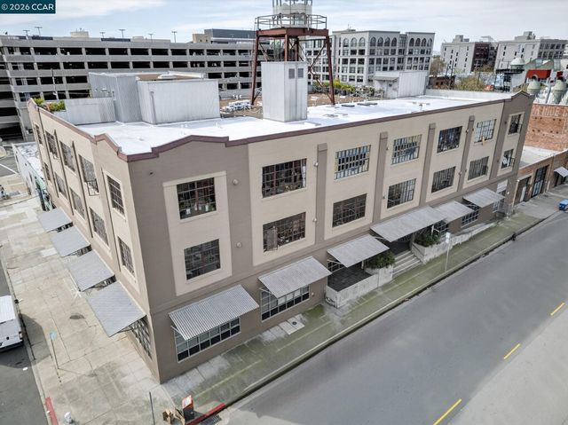 255 3Rd St, Oakland, CA 94607