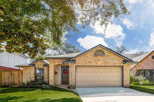 3518 Pecan Point Drive, Sugar Land, TX 77478